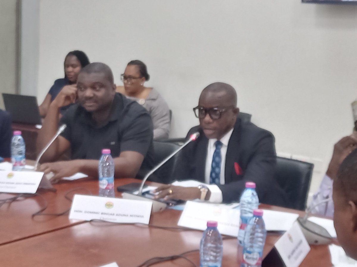 odekro's tweet photo. Minister of Food &amp; Agriculture, Eric Opoku, has revealed at a hearing of #GhParliament C'ttee on Assurances that vehicles purchased by the erstwhile administration for Planting for Food &amp; Jobs were auctioned leaving field officers including veterinary personnel immobilised. https://t.co/g0LpuJE2lP