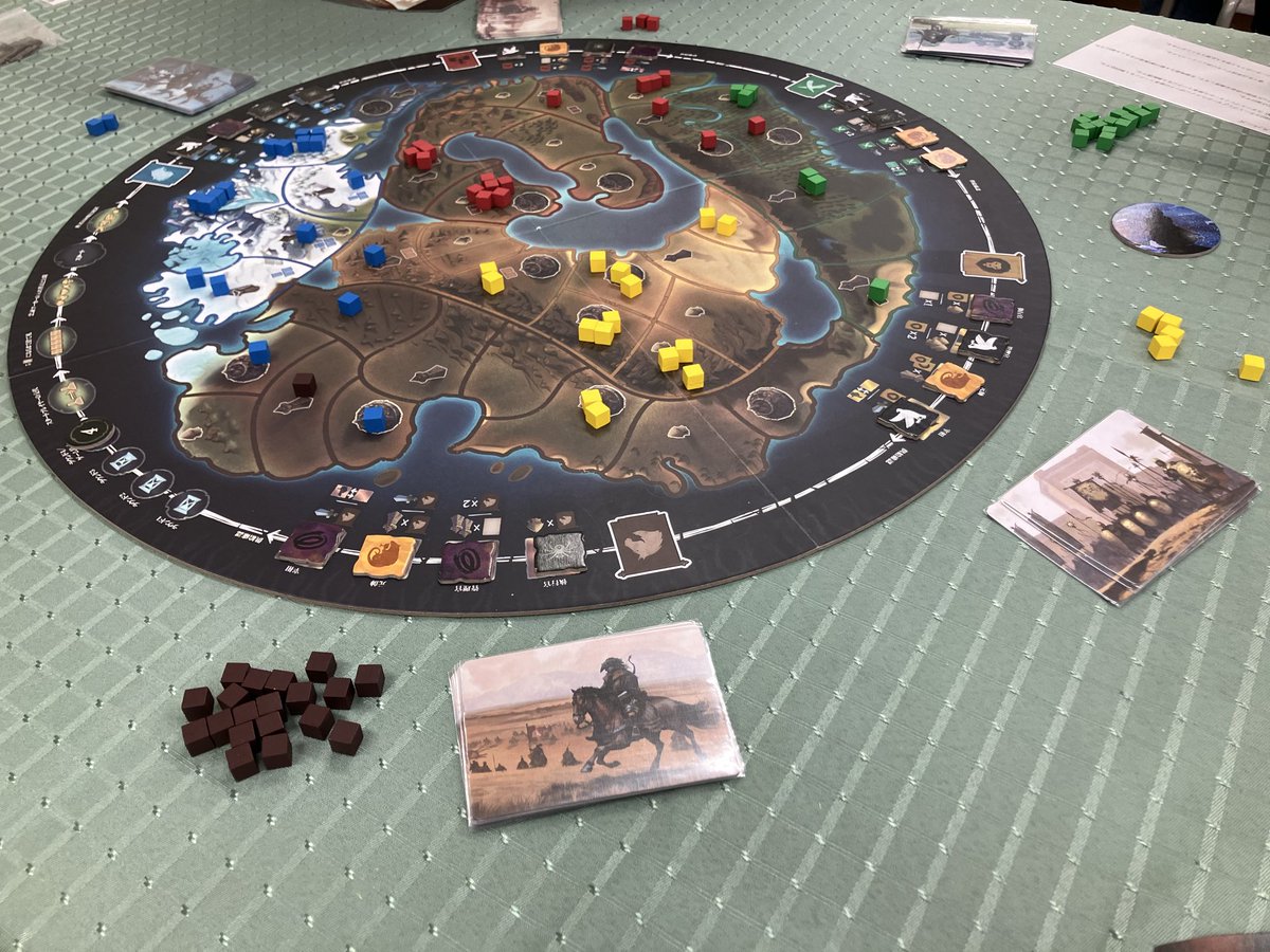 vctcv's tweet photo. 7/5安城ボードゲームクラブさんで遊んだゲーム
さまよえるオランダ人
サンクトペテルブルク
ウォー・オブ・ウィスパーズ
クアドロポリス
ポケモンごいた https://t.co/7Vhk7j8Sd8