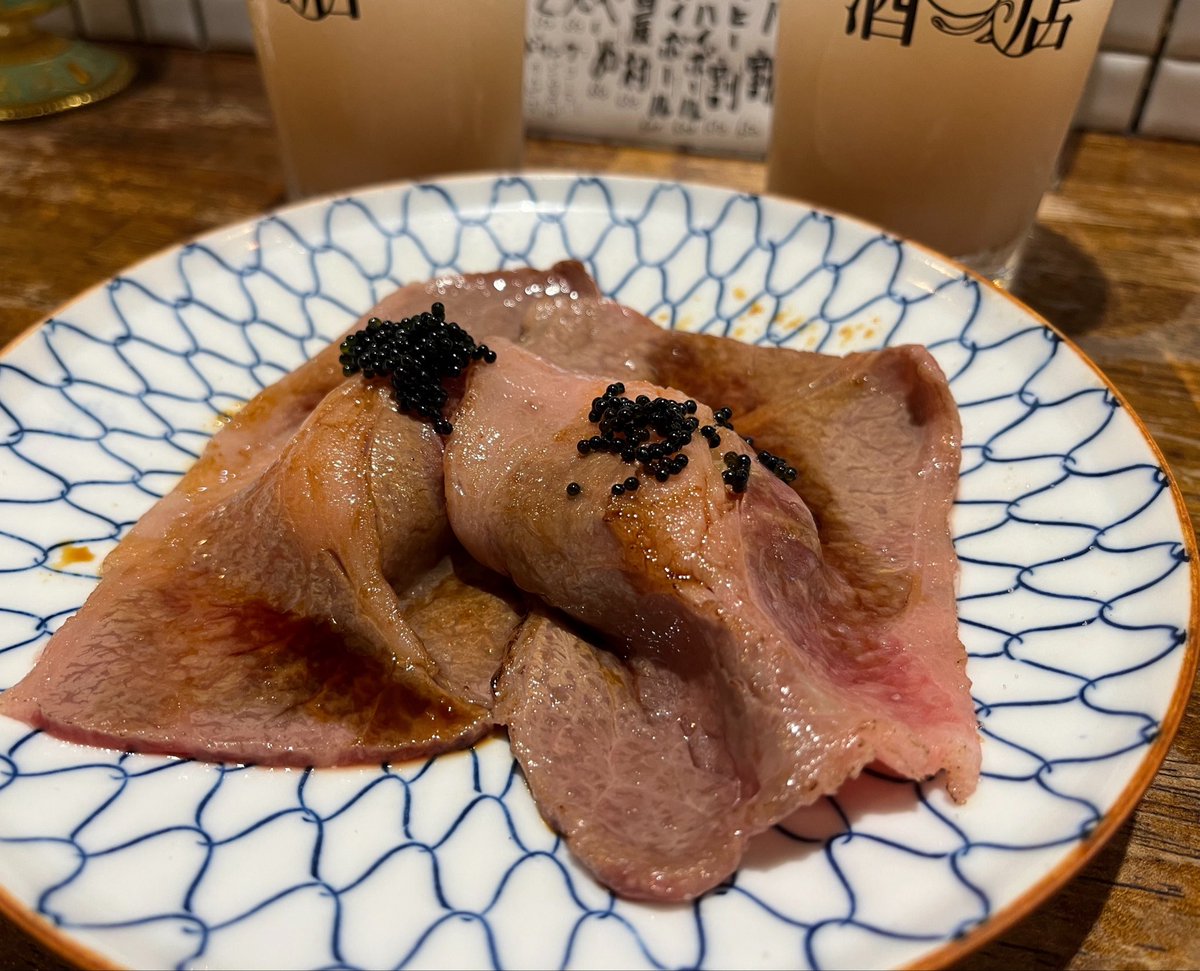 igaitoniteru's tweet photo. うめぇ肉を食べました😋ﾊﾋﾟﾈｽ https://t.co/jhFyG5npSF