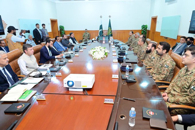 Shehbaz Sharif Leads High-Level Security Meet in Balochistan; Army Chief, Civilian Leaders Pledge Unified Counter-Terrorism Push