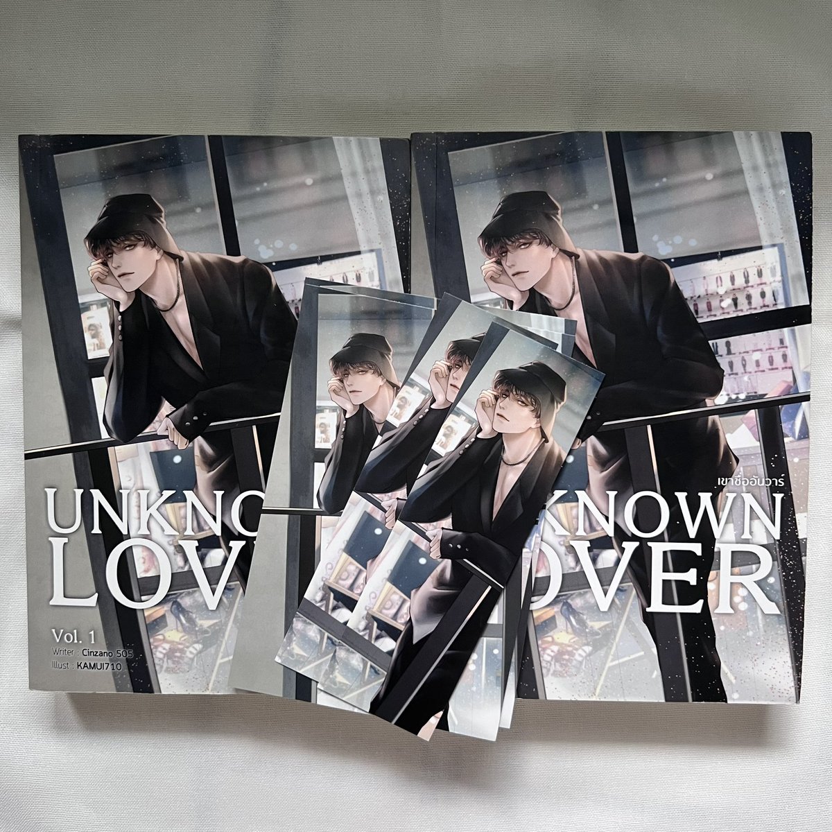 pypchx's tweet photo. wts ส่งต่อนิยาย #เขาชื่ออันวาร์ ค่า เล่ม1-2

450฿ รวมส่ง

เปิดอ่าน2ครั้ง 
มีตำหนินิดหน่อย ขอดูรูปเพิ่มเติมได้ค่ะ
#เขาชื่ออันวาร์ #ส่งต่อนิยายวาย #นิยายวายมือสอง #UnknowLoverSeries https://t.co/sBRFIZe8Tf