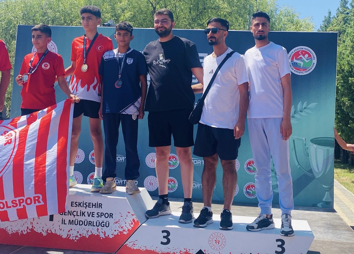 GSB_Siirt's tweet photo. U14 ve U16 Türkiye Atletizm Şampiyonalarında sporcularımız önemli dereceler elde etti
🥇 2 Türkiye Şampiyonluğu
🥈 1 Türkiye İkinciliği
🥉 1 Türkiye Üçüncülüğü
🏅 1 Türkiye Dördüncülüğü

Sporcularımızı ve emeği geçen antrenörlerimizi tebrik ediyor,başarılarının devamını diliyoruz https://t.co/MJUUzTCm4C