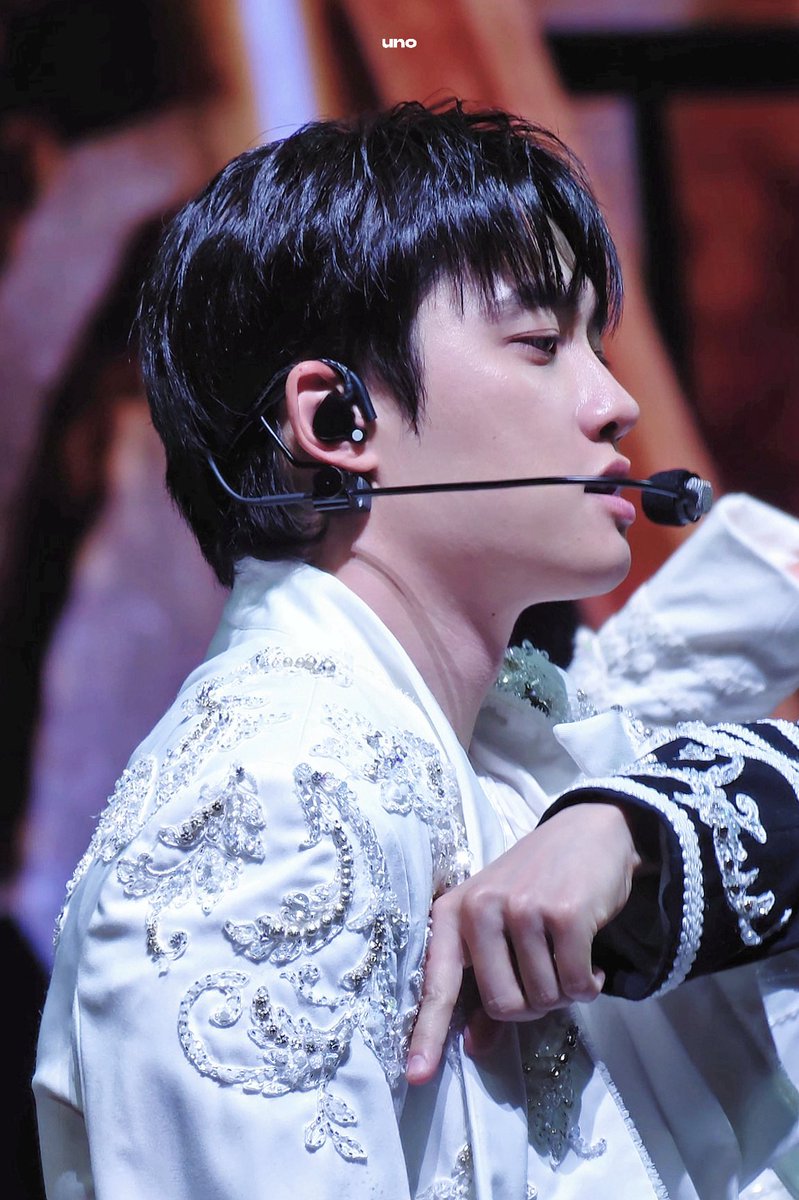 cherry_1no's tweet photo. 완벽해
#EXO #엑소 #도경수 #DOHKYUNGSOO 
#ドギョンス #都敬秀 https://t.co/Z6hX9pdb4g