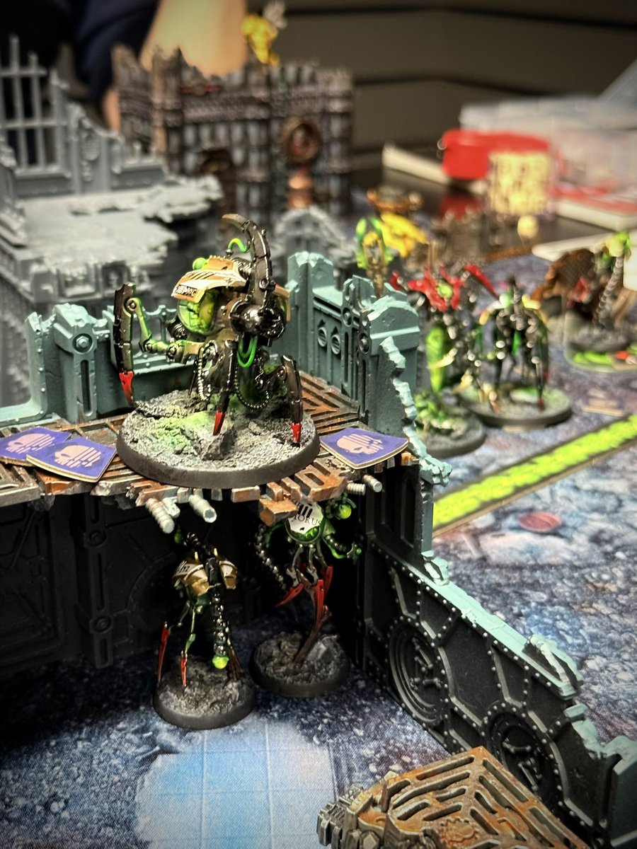 セシル40K⚡️カストーデス制作中です。 tweet media