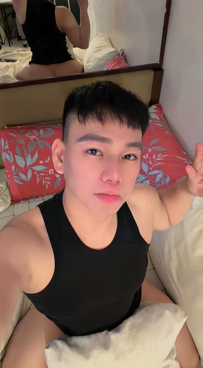 jaypsko's tweet photo. sakit likod ko!!! deserved ko ng midweek relaxation heheh. see you @SeaBlissSPA kwentuhan na din sa lobby dali see you!!! aga pa!! letz go!!!! https://t.co/K2ry4aUexe