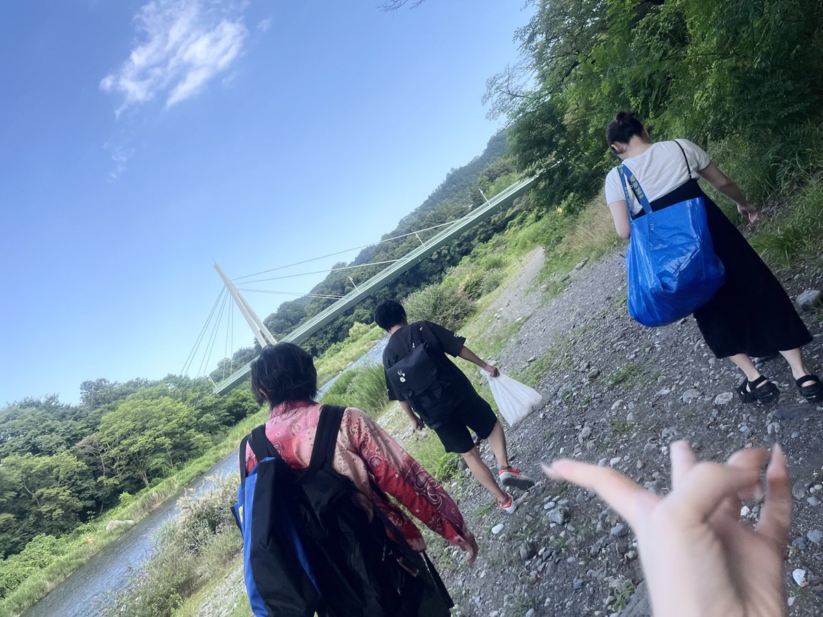 xxBetty_'s tweet photo. 今日はアールさん大須さんあすかさんと川ってきた　
自然アクティビティいずGOD https://t.co/vYZ2dwRQId