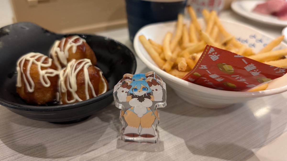 Post by てんりゅー on X: ポテト屋さんきた