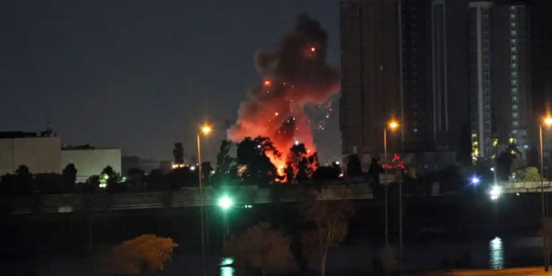 spo_india's tweet photo. Fresh US strikes hit Iran as sirens blare in Bahrain, Kuwait
#USIranStrikes #GulfTensions #FreshAttacks #HormuzConflict #IRGCResponse #KuwaitSirens #BahrainAlert #CENTCOM #TrumpIran #MiddleEastCrisis #OilPriceShock
https://t.co/DQFEyEf1V5 https://t.co/GhD3hCu7Hl