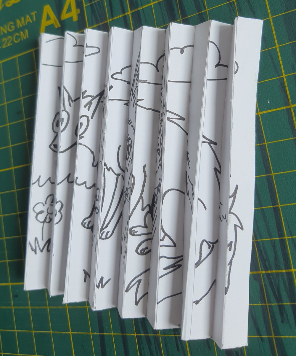 Captainduck1010's tweet photo. ok so I saw how to make this illusion on instagram and I wanted to try it. This is my result. It's fun to make probably I will try popsicle sticks next
#art https://t.co/CqcfqlxMCI
