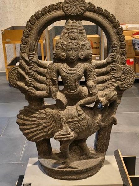 sanghaviharsh's tweet photo. Australia Returns India’s Priceless Heritage 🇮🇳🤝🇦🇺

• Three ancient Indian antiquities to be repatriated from Australia.
• Includes a Bhadrakali Trident, Nandi Idol, and Karttikeya Sculpture.
• Sacred artefacts dating back to the 11th–12th centuries from Tamil Nadu temples.
• A significant step in preserving India’s rich civilisational heritage.
• Announced during Hon’ble PM Shri @narendramodi Ji’s visit, reflecting the deep cultural bond between India and Australia.

Heritage reconnects. Civilisations unite.