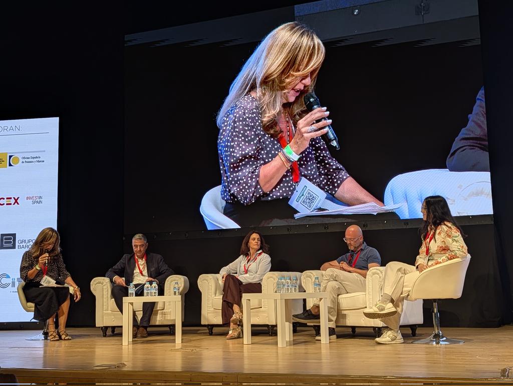 AlhambraVenture's tweet photo. 💰 Noso Capital, Bionido Capital, First Drop VC y CRB Health Tech debaten inversión en salud en Alhambra Venture 2026.
#AlhambraVenture2026 #AlhambraVenture #HealthTech #Inversión #Salud https://t.co/NRst0K1KHO