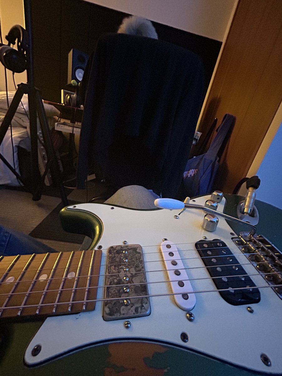 REC DAYです 久々のケンケンさん。 会うたびに髪の色が変わってる ﾂﾝﾂﾝ