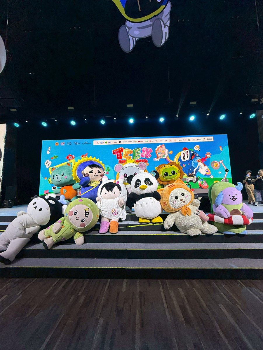 BABII_GMMTV's tweet photo. ตุวลูก ตุวเริ่ด รักพี่ยายทุ้กคนคับโป้มมมม 

#SiamParagonxTCEX2026xGMMTV
#BABII https://t.co/H35TL2kr65