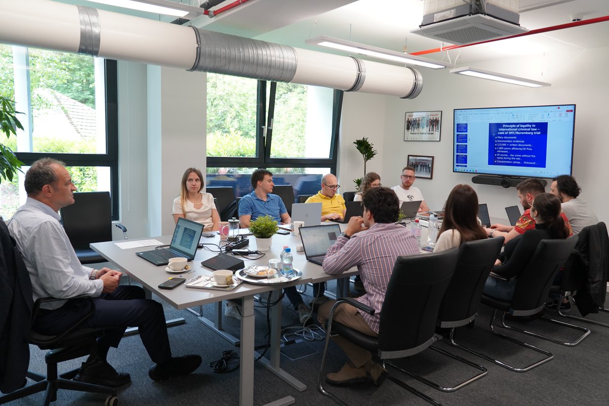 Centraleuropea's tweet photo. 🎓📚 CEA UM was honoured to once again welcome Professor Dr Milan Škulić, Full Professor and Head of the Department of Criminal Law at the University of Belgrade Faculty of Law, for two insightful lectures held on 13–14 May. https://t.co/oa3zBa65Yi