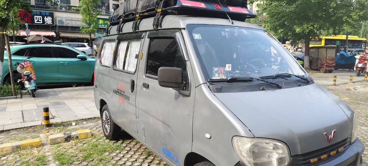 gh697101's tweet photo. 经典永远经典，口碑从不被超越！五菱之光走遍大街小巷，能拉货、可旅居，皮实省油开销低，万千车主用真实体验印证：平民神车的综合实力，很难被同类车型赶超。 https://t.co/VRDVOXUrqr