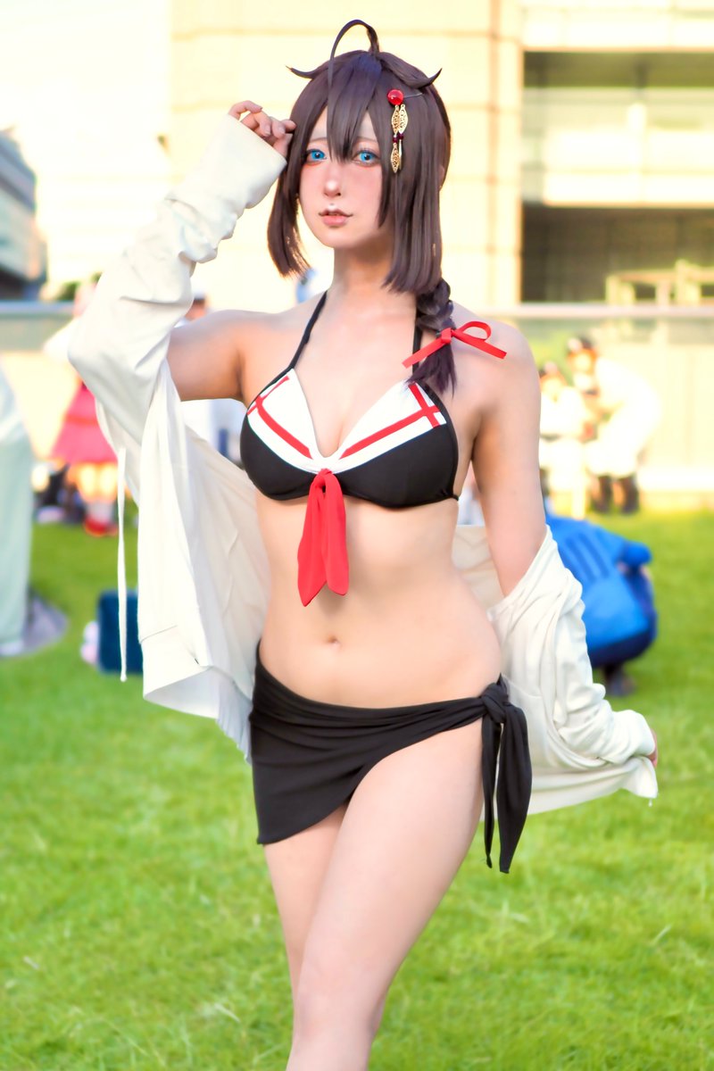 akita_akito's tweet photo. 【艦これ/時雨】 #cosplayㅤㅤㅤㅤ 

夏が来たので　あの海へ
　皆さんはもう出撃されましたか？

撮影：@greif_9 https://t.co/shItFkSX02