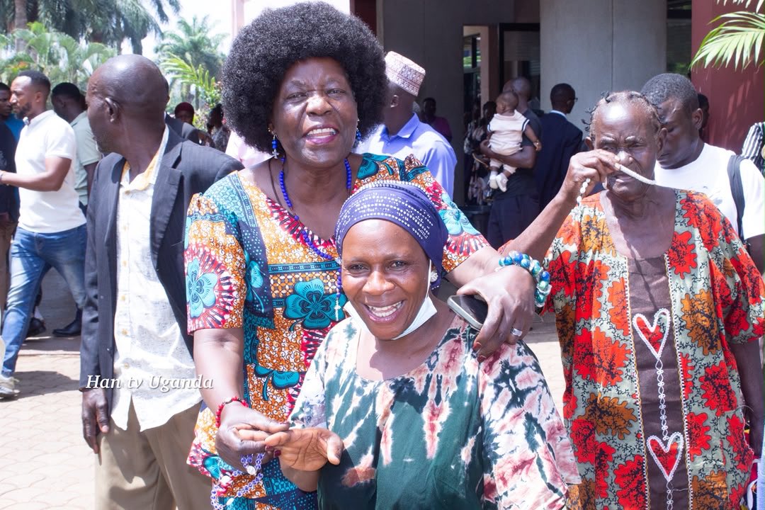 linazed2's tweet photo. Indeed keeping hope alive! And to God the Almighty Father be all the glory. Bail has been granted to H. E Muwanga Kivumbi and 16 co accused the other 6 will return to court on Monday. To you all the people of Butambala, NUP fraternity, the sureties and all well wishers thank you so much.
