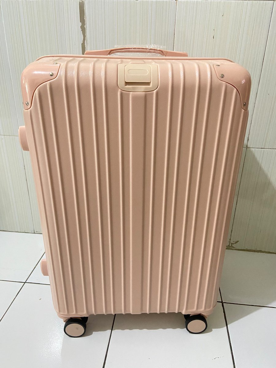 veyszz_'s tweet photo. wts koper 24 inch warna pink, dijual karna kebesaran harga beli 305k jual 280k aja bisa oren ya exc adm oren aja, bisa manual juga 

#zonauang https://t.co/hTSjOZ3Z5U
