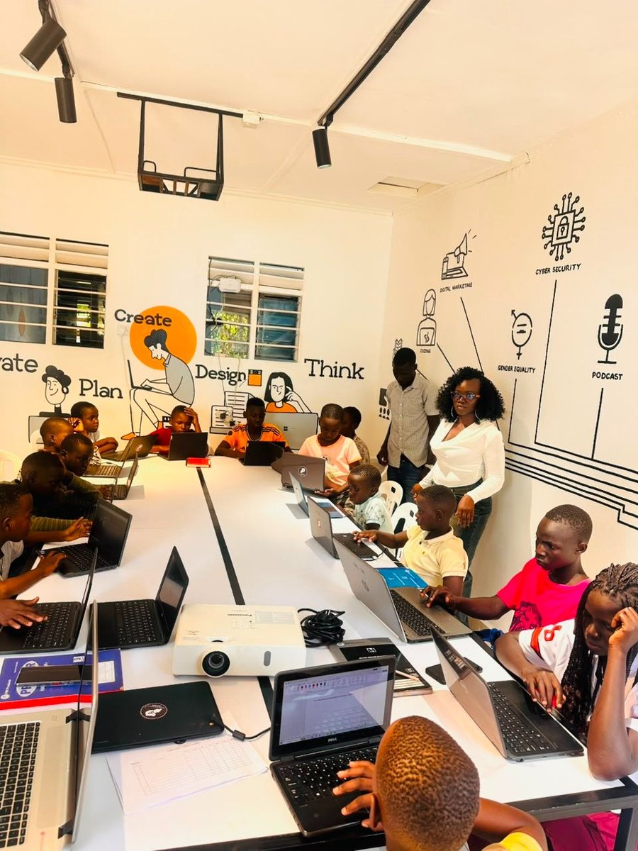 USAlumniUganda tweet picture