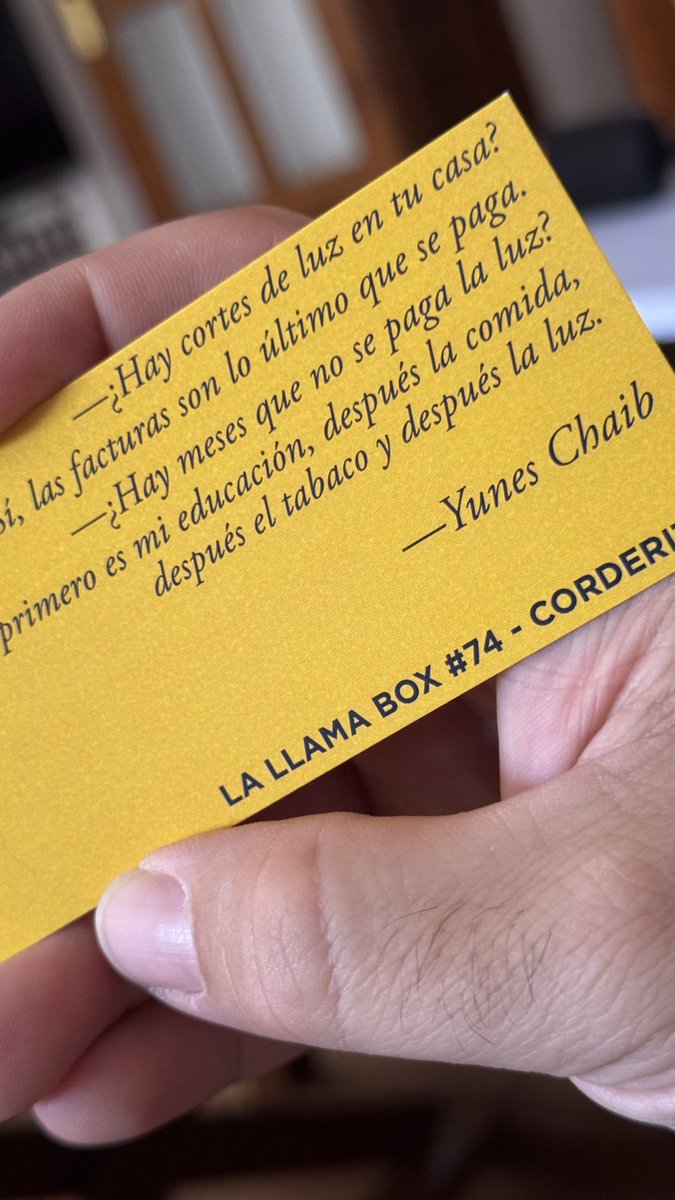 pabliculi's tweet photo. “Primero es mi educación”. @Lallamastore https://t.co/bhkw1o0ZKf