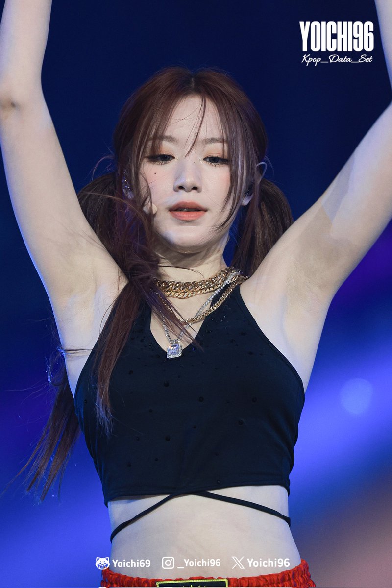 kpop_data_set's tweet photo. 240721 Shuhua at SBS Gayo Daejeon Summer (2)

Load in 4K | Full Set in Reply 

#GIDLE #슈화 #SHUHUA #舒華 #舒华
#여자아이들 #シュファ #아이들 https://t.co/3RaLvvfaUg