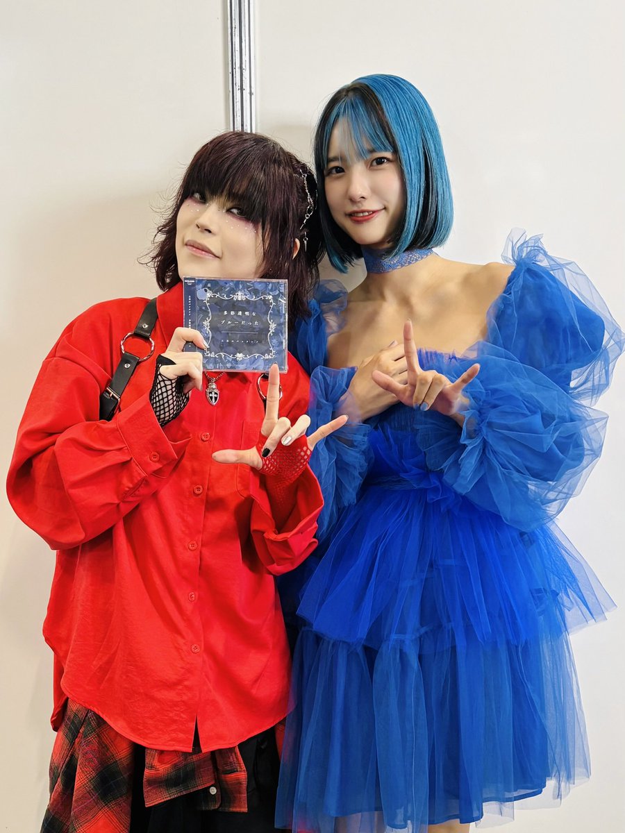 赤いスニーカー (@R_phantasneaker) / Posts / X