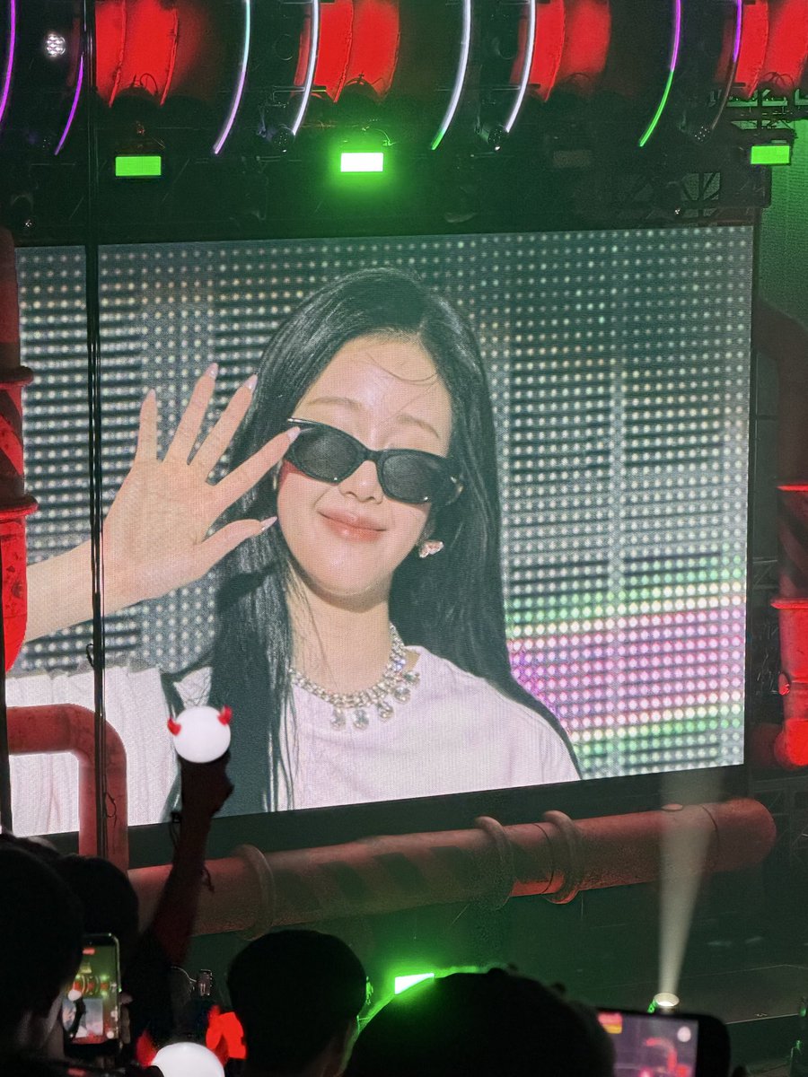 sooyaaa__JP's tweet photo. BABYMONSTER Kobe Day2
20260709

#babymonster #ベビモン #아현 #파리타 #아사 #루카 #로라 #치키타 https://t.co/ybAfuqYO2C