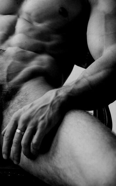 njeastman's tweet photo. #BodyScapes
~ https://t.co/muB4NlO8eq