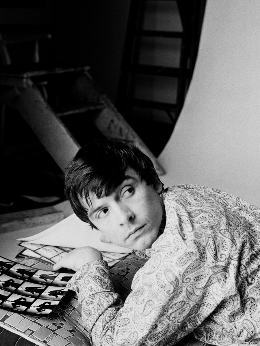 HENI's tweet photo. HENI is delighted to present ‘The Pin-Ups Contact Sheets’, an exhibition celebrating David Bailey’s iconic 1965 portfolio ‘Box of Pin-Ups’, a defining moment in photographic history.

📍Join us on Thursday 16 July, from 5pm to 7:30pm at HENI Gallery in Soho, London to celebrate the opening. RSVP: https://t.co/PZeEXSNpJ9

36 original contact sheets from the series will be unveiled to the public, presented alongside a selection of photographic prints and a copy of the original ‘Box of Pin-Ups’ publication.

#HENI #Art #DavidBailey #BoxOfPinUps #LondonExhibition @baileyquotes