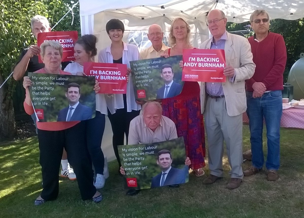 horatioharry's tweet photo. @andyburnham Good luck ! . Voted for you 2010, and in 2015 with my pals - not eligible obvs at this point !. #KeepThe Faith https://t.co/GCKcXbEOkr