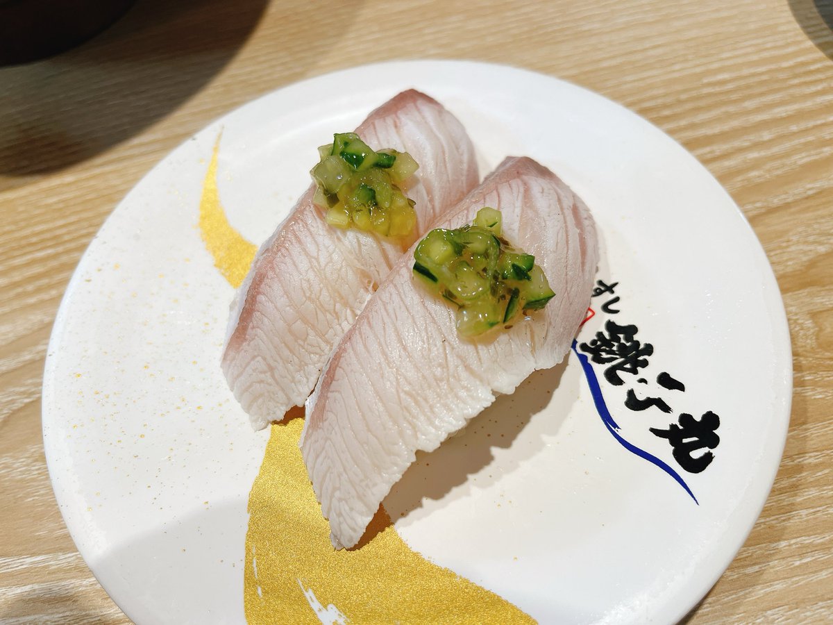 373_tmt's tweet photo. 銚子丸でお寿司を食べるなど🍣
鱧食べれてﾊｵ( ˘ω˘ 🫶) https://t.co/8Pd7k89rm4