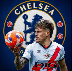 JFootballDaily's tweet photo. 🚨CHELSEA TRANSFER NEWS🚨
🔹Chelsea have submitted a second bid of around £15 million for Pep Chavarría
🔹Andrey Santos is set to join Manchester United in a deal worth around £58 million
🔹Chelsea have placed Alejandro Garnacho on the transfer list
#CFC #ChelseaFC #TransferNews https://t.co/BruqoMWRos