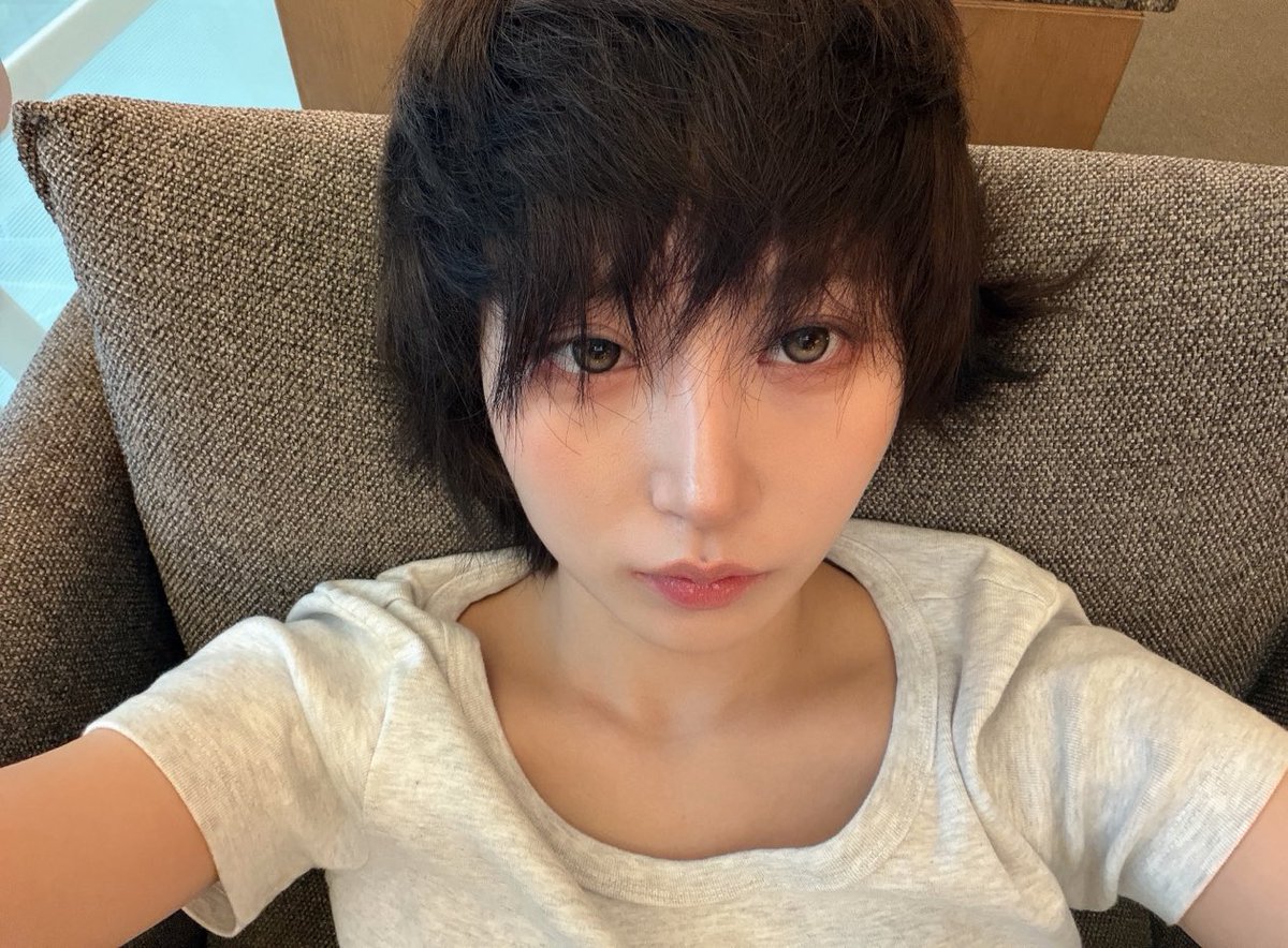 80swoni's tweet photo. #boycuthaewon https://t.co/KDQTnFBUy8