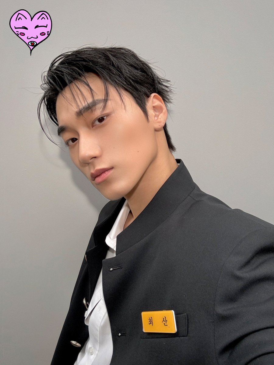 allforsan710's tweet photo. 260709 CHOI SAN - TOKTOQ
#SAN #CHOISAN #ATEEZ #산 #최산 #에이티즈 https://t.co/naBPG5vpdR