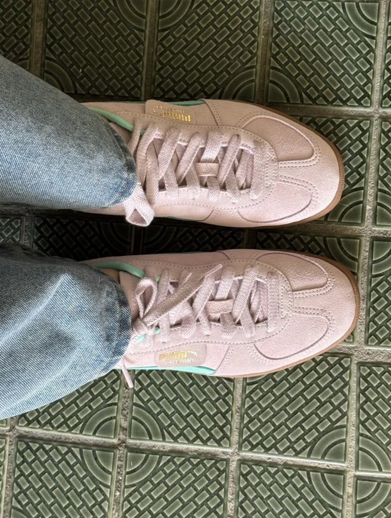 magic_backup7's tweet photo. WTS LFB PH GO

70% Off 🎉
(might get sold out anytime)

Puma Palermo - Mauve Mist Mint

size 270MM only

2,290

dp: 790
bal: 3 weeks after ordering
NETA https://t.co/nMeQPxZJa8