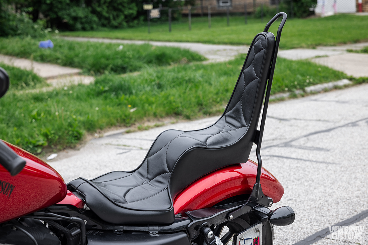 LowbrowCustoms's tweet photo. 🔥 New Sportster '04-up seats from @haifleyseats are here! With 2 styles, King Queen or Cobra, available in pleat or diamond stitching. We've also got @thegasbox sissy bars to perfectly mount the King Queen seats. Premium comfort &amp; extremely stylish. #lowbrowcustoms #haifleyseats https://t.co/ReAawNi4AW