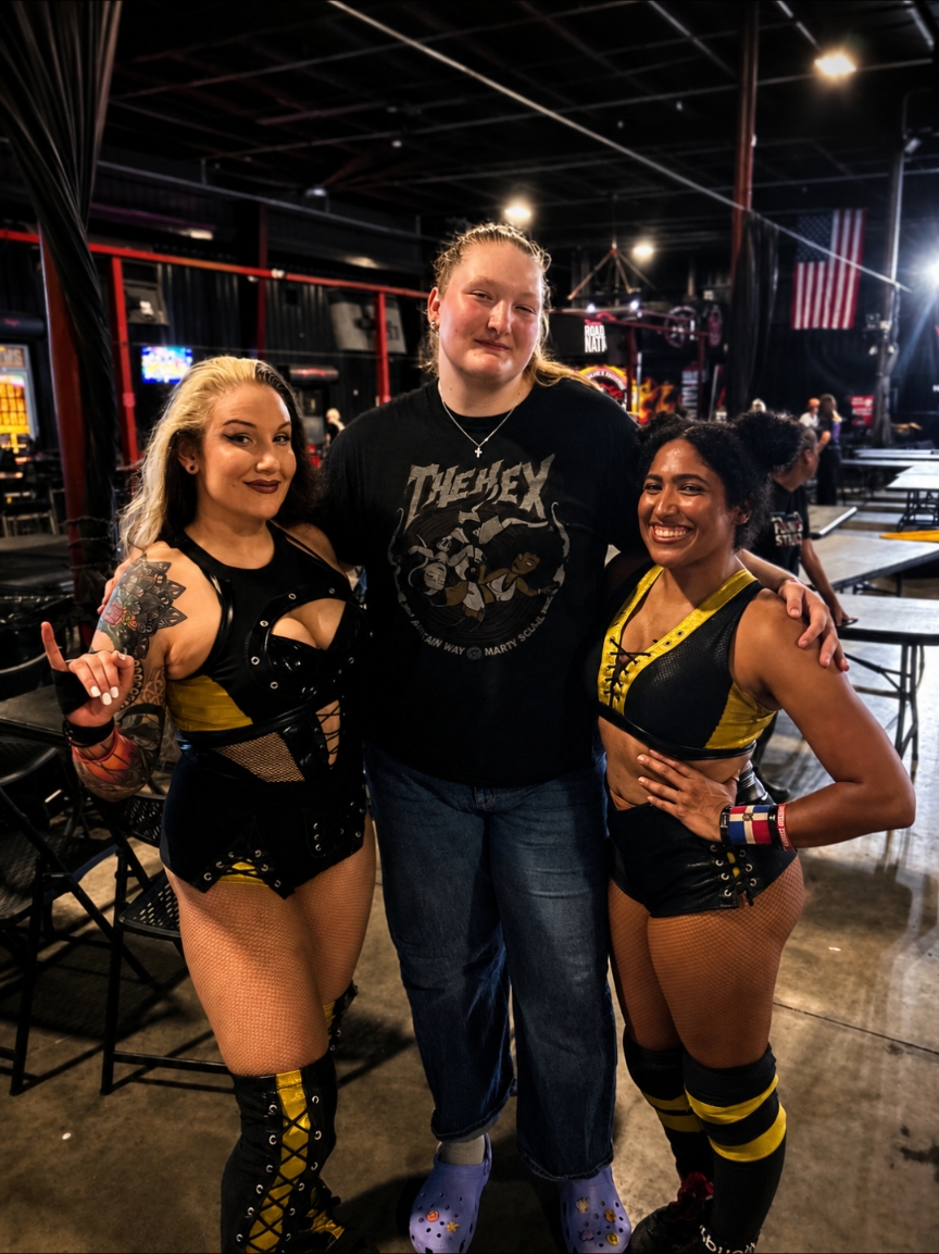GrettaWrestler's tweet photo. Gotta stay a fan and support women's wrestling, even out of the ring. Hit up Shine at OCC last Sunday—had to grab a pic with "the enemy." ⛓️😤 
#SupportWomensWrestling #ShineWrestling

@TheAllysinKay @MartiBelle @WWNSHINE @occroadhouse @nwa https://t.co/zpmmDxPqGv