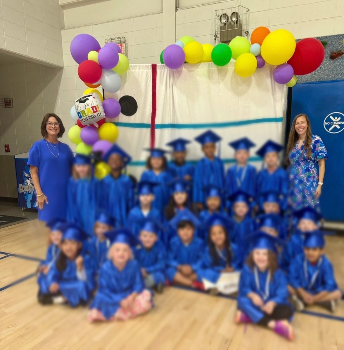 eguilbault9's tweet photo. To say I pour my heart into my class would be an understatement. Please help me make this upcoming year, the best one yet! My new students deserve the best. 🥹 #Teachersof𝕏 #clearthelist2026 #thankfulthursday 
#Ilovemyjob 

https://t.co/KryIjpKMZd https://t.co/KmhfdvC455