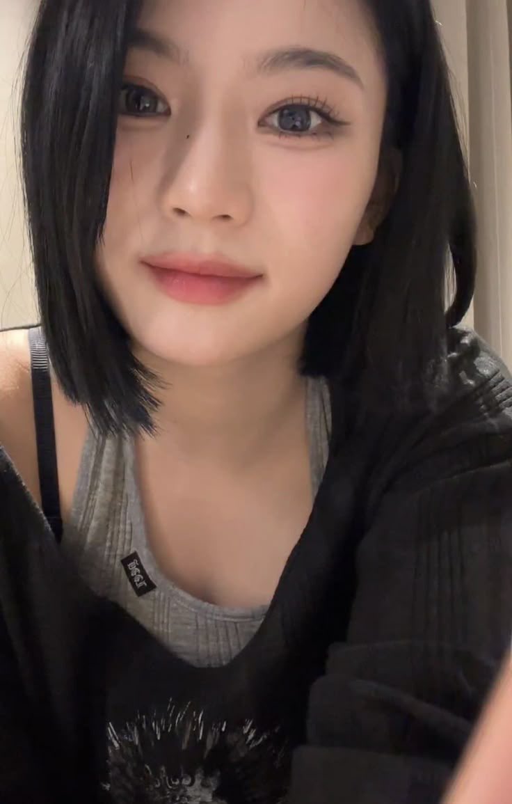 leeisam's tweet photo. @Lodgents nah ini aku banget plis kok bisa yach mendapat yg sesuai kepribadian AKU banget gitu rajin bersih bersih karena kebersihan adalah sebagian dari iman https://t.co/tsqJq8d6mC