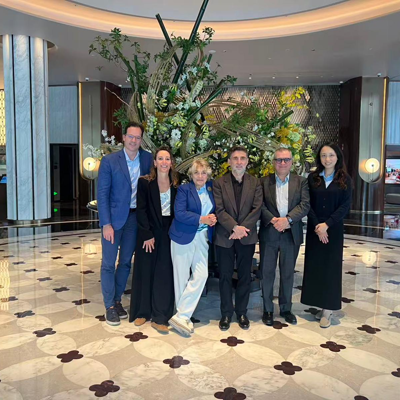 MerceBoadaR's tweet photo. L’#Alzheimer no entén de fronteres. Treballar a la Xina confirma que el coneixement només avança quan sumem talent, recerca i col·laboració internacional. Obrir noves vies és complex, però és l’única manera d’accelerar respostes per als pacients.
Amb @FundacioGrifols 
#Recerca https://t.co/K19yI0eEF8