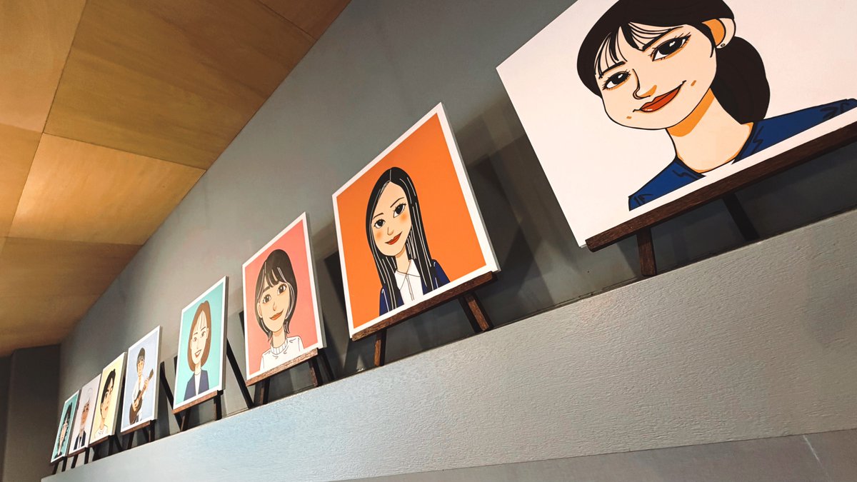 riota2gaoe's tweet photo. 僕の父、にがおえ作家アチャアチャの初個展
【アチャアチャ初にがおえ展】
7/20(月祝)まで
"とみー珈琲"さんにて開催中です！

【営業時間】10:00〜17:00
【店休日】火曜・水曜
【在廊日】全日程在廊予定
（平日13:00〜・土日10:00頃〜）

ぜひ遊びにお越し下さい！
@ASMRtomytomy https://t.co/oOZTYXkUEd