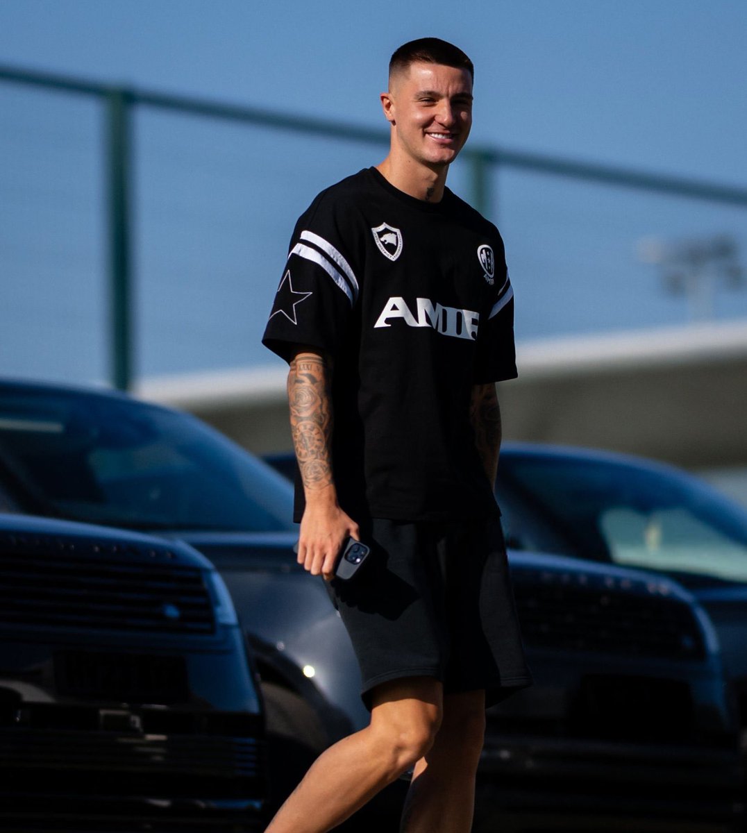 b_sesko9's tweet photo. Benjamin Sesko is BACK. 🤩🇸🇮 https://t.co/1T2XG2g0IJ