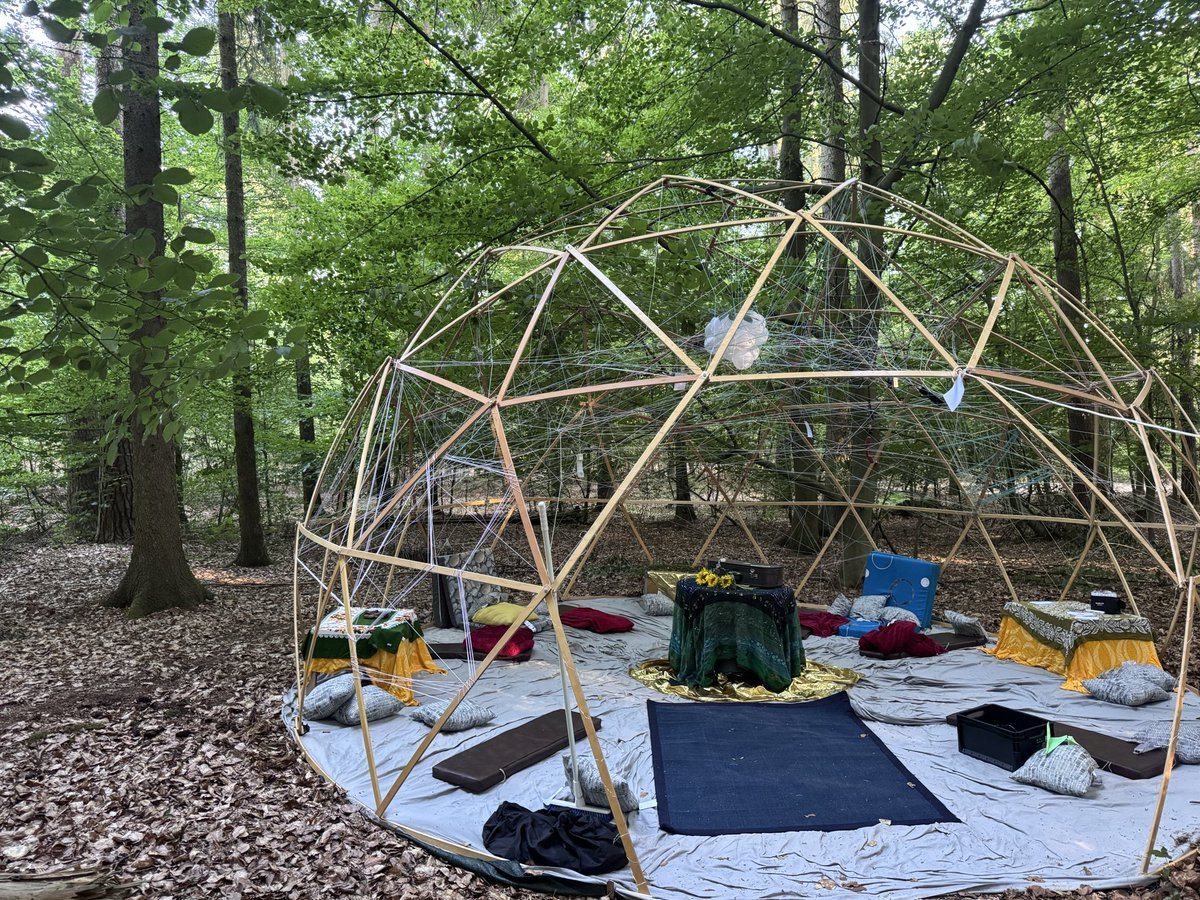 Crypto_marina's tweet photo. Touching the grass and building the decentralized future at the same time feels so special🌲💻

@GETDWeb #dwebcamp https://t.co/DVM0npOR5p