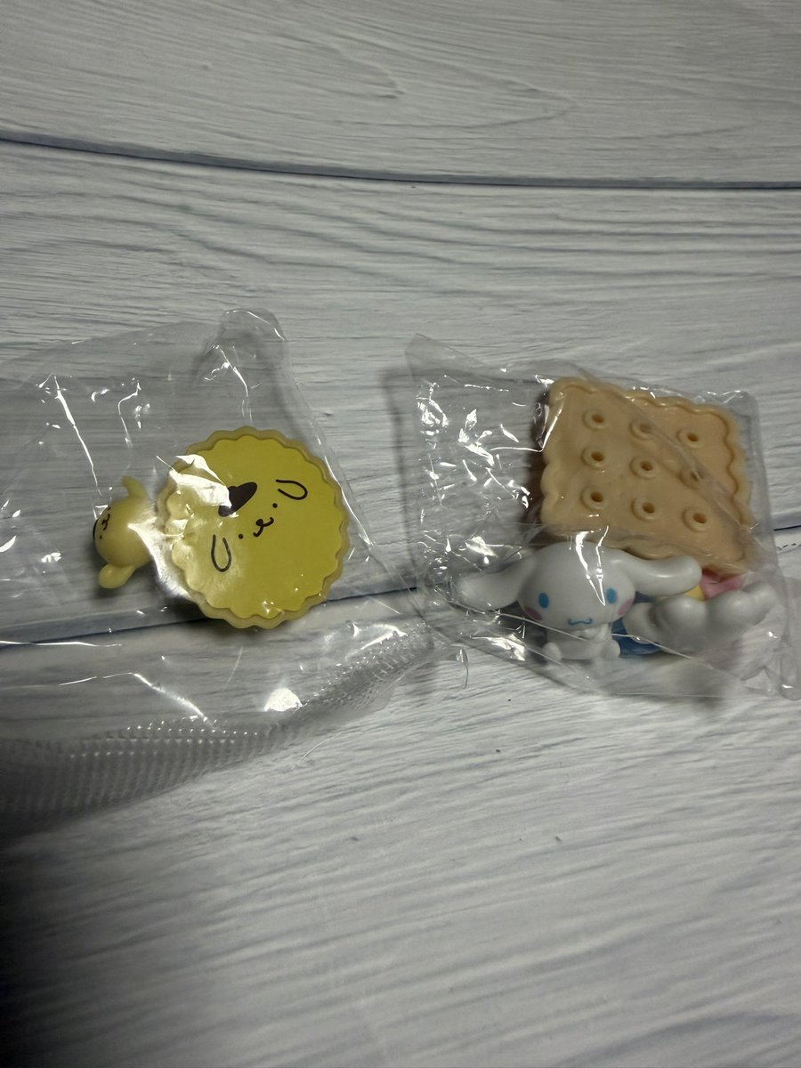 trk__313's tweet photo. チョコサプ サンリオ 交換 

譲 シナモン シナモロール 
  ポムポムプリン シクレ

求 マイメロ

郵送にて交換可能な方
お写真付きリプ
よろしくお願いいたします( > <꧞) https://t.co/0YoGhhn7mF