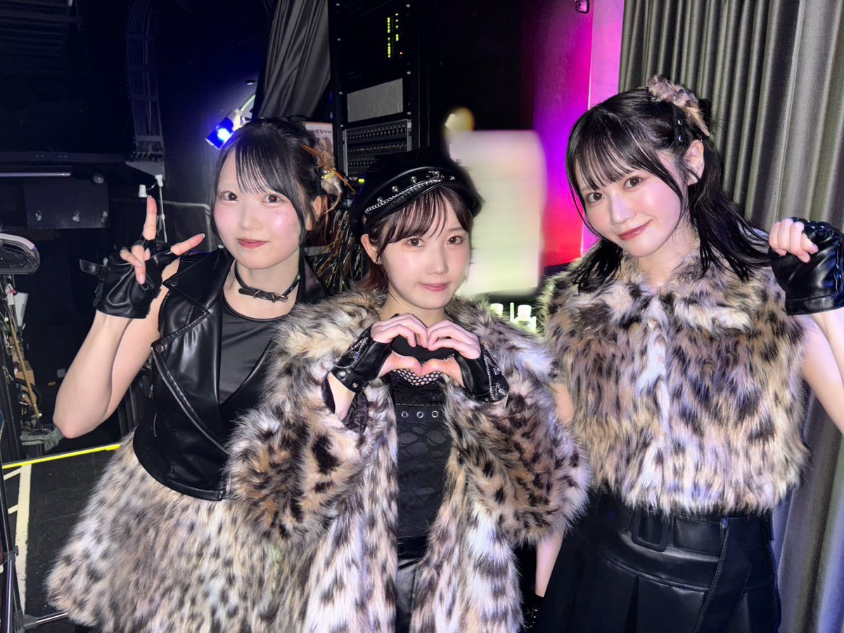 stu48_question's tweet photo. アイドルの夜明け公演
有難うございました！
ここあさん初日！
太陽が帰ってきました☀️(おかえり太陽)
とても楽しいライブでした☺️ https://t.co/ihN3XthhTw