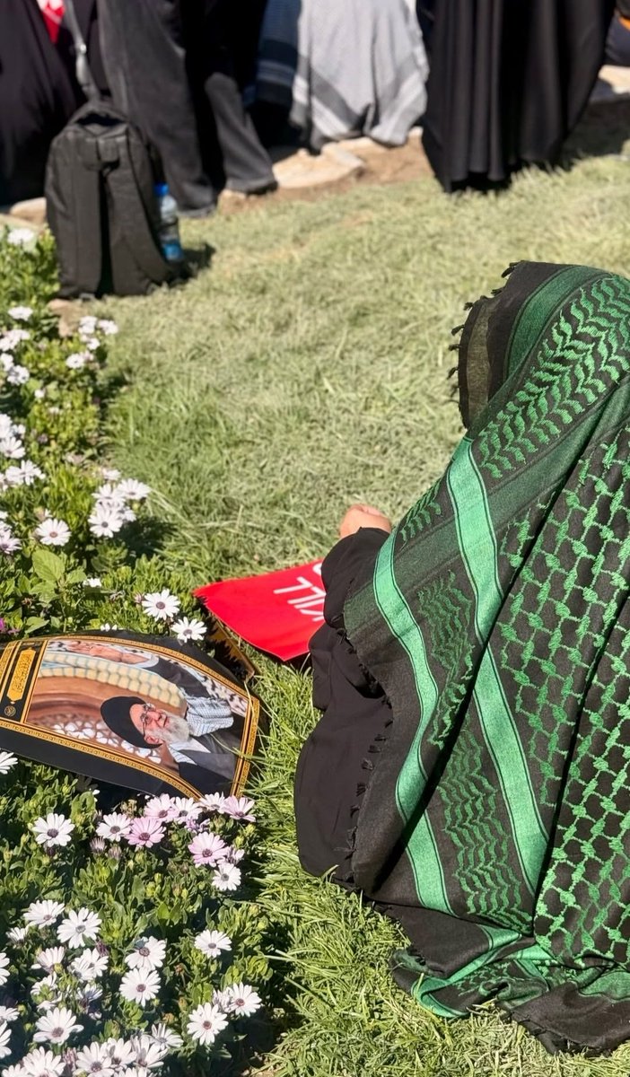 reiha133's tweet photo. تا ابد دلم برات تنگ میشه 
سفر بسلامت آقا...💔

#بدرقه_یار 
#باید_برخاست https://t.co/USGOFa5GKS