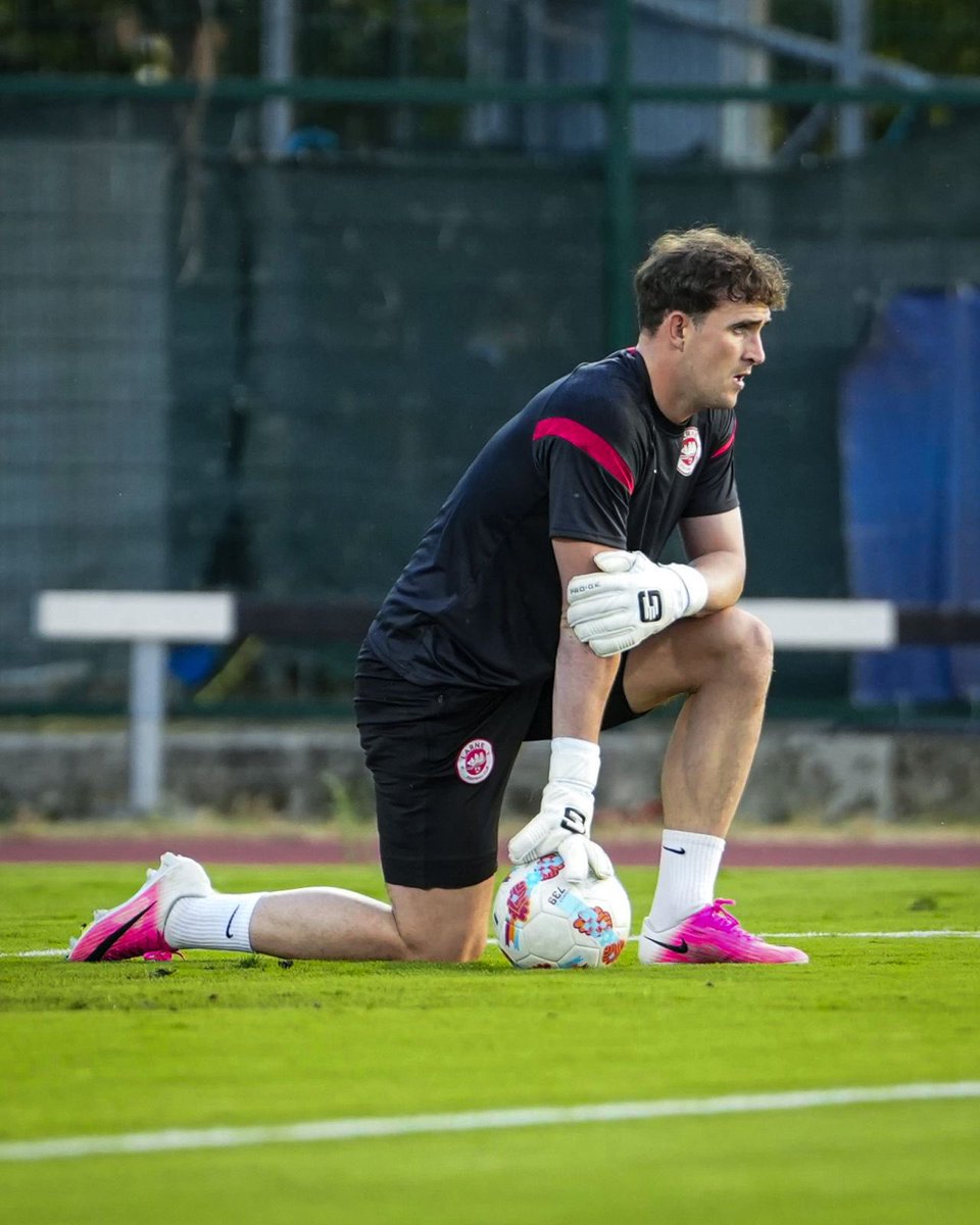 larnefc's tweet photo. Rohan Ferguson kept his 10th European clean sheet for the club on Tuesday night in just 31 appearances 🧤🌍

An impressive record for our number one 👏

#HarbourBorn #MakingWaves https://t.co/fVyqfQOSsE