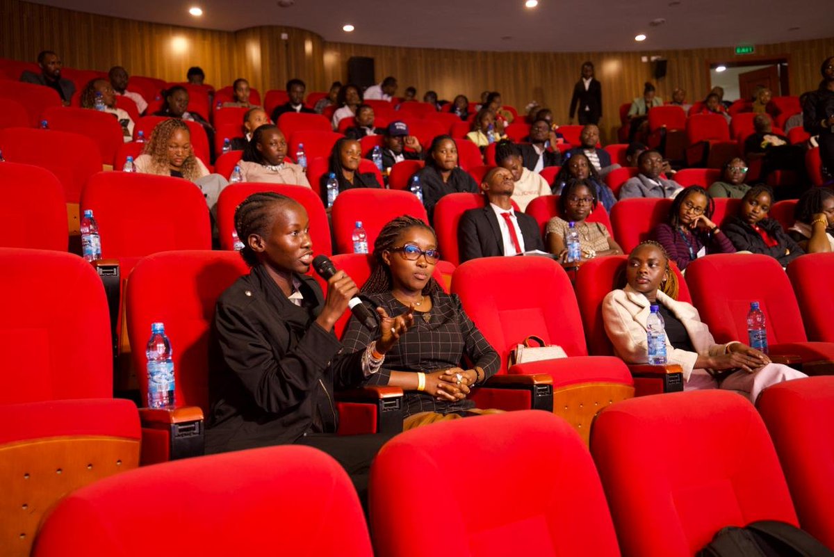 uonbi's tweet photo. The conversations shaping tomorrow's journalism begin today. From solutions journalism and investigative reporting to AI-powered storytelling, Day 1 of BBC's Festival of Journalism is packed with ideas that will redefine the future of media. https://t.co/iEGbInfK8l