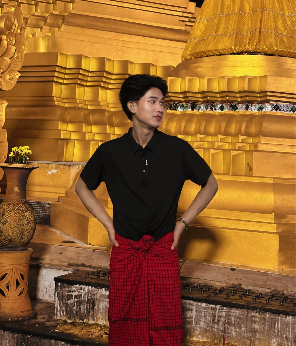 PhyoSoe67789's tweet photo. မင်းတို့ရဲ့ မွန်ကောင်လေး 🖤❤️ https://t.co/D5SH0utDac