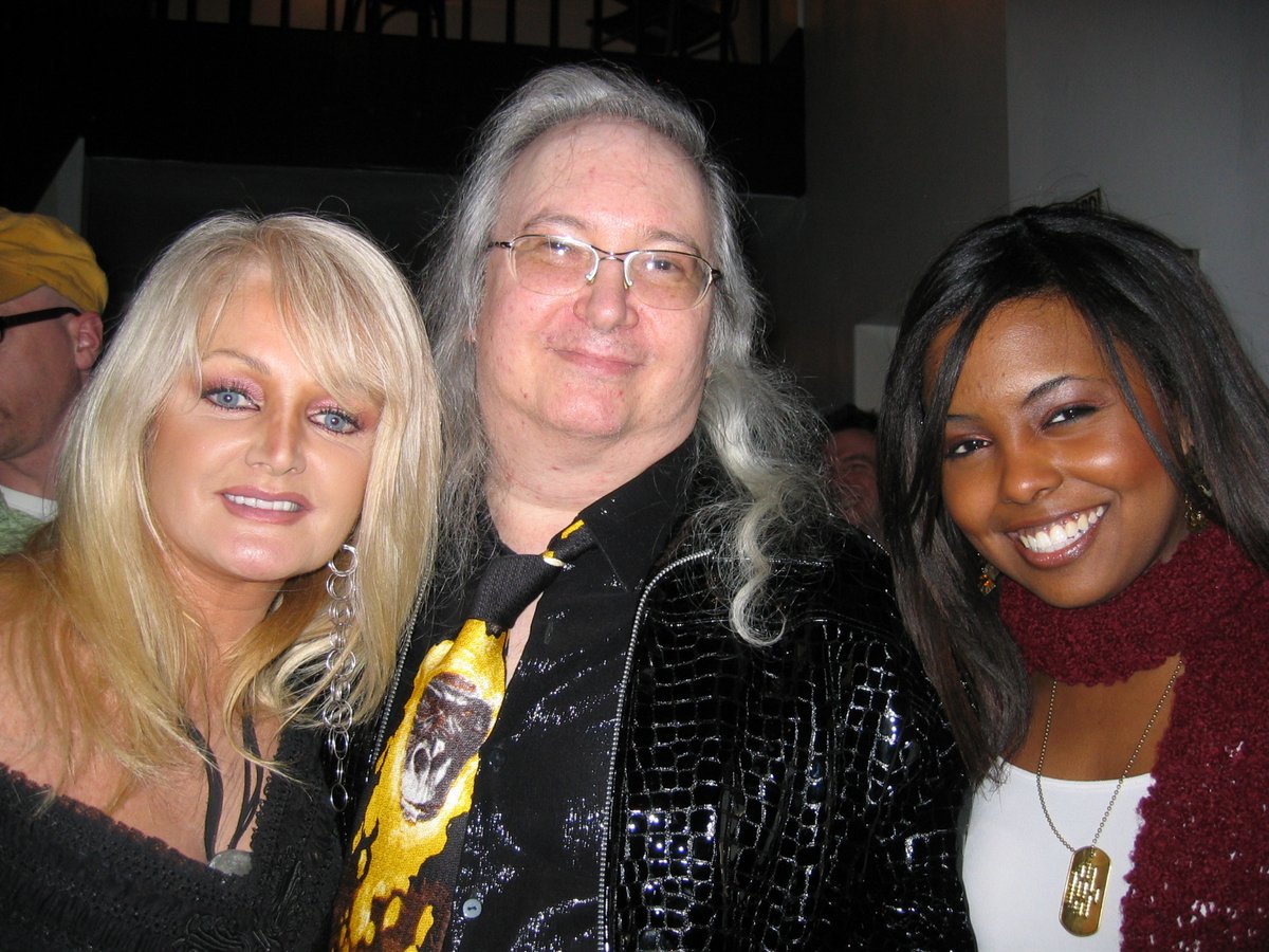 PRMerleF's tweet photo. So sad to hear of the passing of the great #BonnieTyler 
I took this photo of her with the late legendary #JimSteinman &amp; the lovely @adriennelwarren when we worked together.  Thanks for all the memories. May her memory be a blessing. 🩷
Photo 📸 ©Merle Frimark 2006 https://t.co/t8rR769ntZ